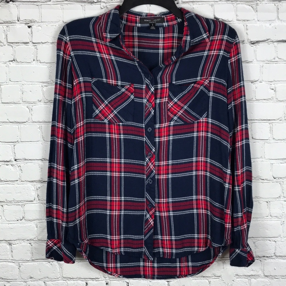 Romeo + Juliet Couture Sz S Flannel Button Down